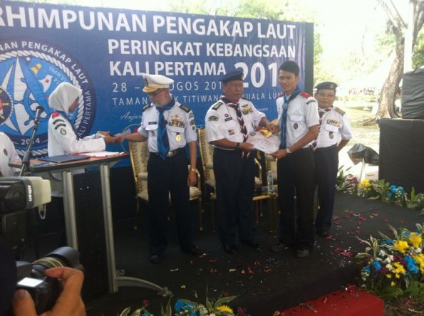 IMG-20140831-WA0027